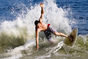  c罗打哭马竞球迷 